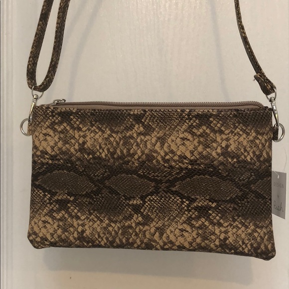 FAUX SNAKE SKIN CROSSBODY OR CLUTCH PURSE - Picture 8 of 8
